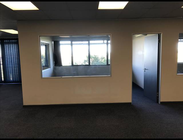 306M² OFFICE TO LET IN AIRPORT INDUSTRIA